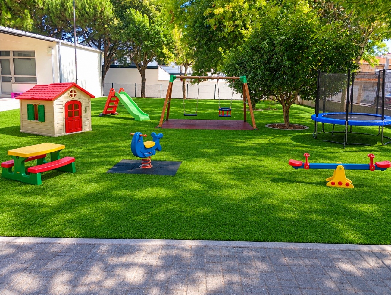 Criação de um Espaço de Recreio Inclusivo, Verde e Multifuncional na Escola Básica de Santa Marta